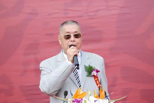 德國(guó)歐米勒鋼琴中國(guó)再添重大里程碑！歐米勒青島鋼琴項(xiàng)目正式培土奠基！