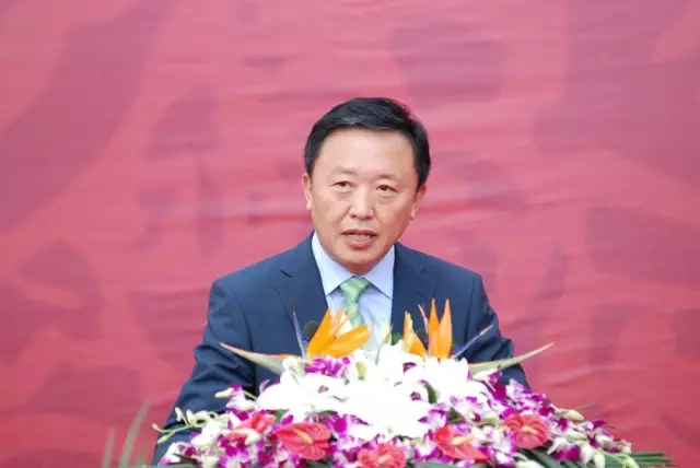 德國(guó)歐米勒鋼琴中國(guó)再添重大里程碑！歐米勒青島鋼琴項(xiàng)目正式培土奠基！