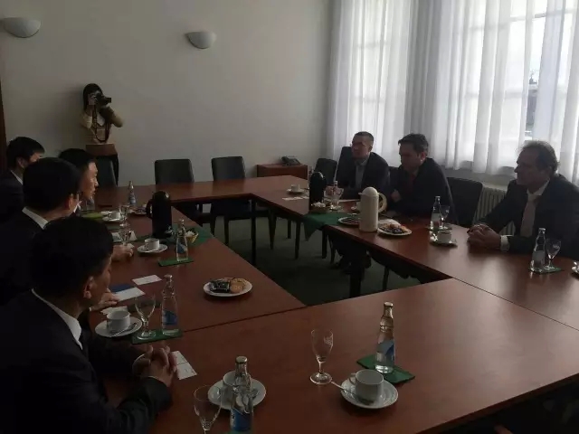 德國博蘭斯勒鋼琴與中德生態(tài)園再度攜手支持音樂文化事業(yè)發(fā)展！